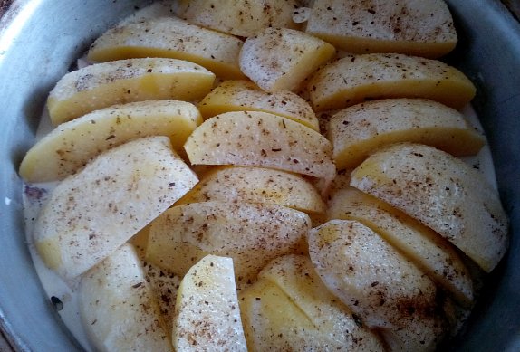 Krkovice s bramborem na česnekové smetaně (nejen z remosky)