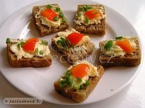 Chuťovky se sýrovou pomazánkou