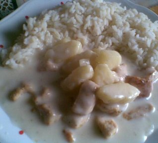 Kuřecí na smetaně s ananasem