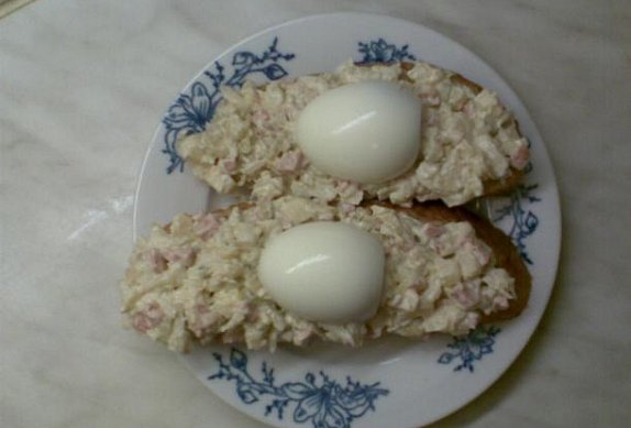 Chlebíčky s vejcem