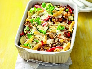 Zapečené těstoviny se zeleninou a houbami