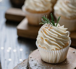 Vánoční vanilkové cupcakes