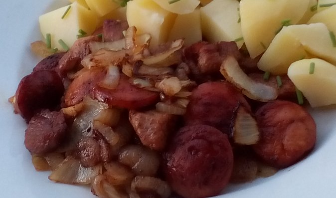 Masovo-uzeninová směs ala ražničí
