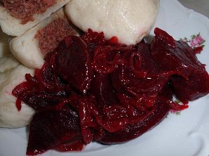 Cibulová červená řepa - sladkokyselá příloha Cibulová červená řepa - sladkokyselá příloha