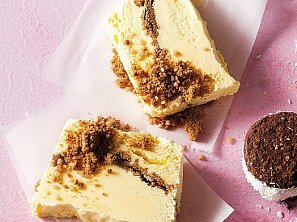 Semifreddo s karamelovými sušenkami