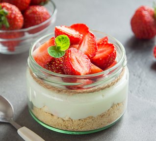 Jahodový cheesecake do skleničky