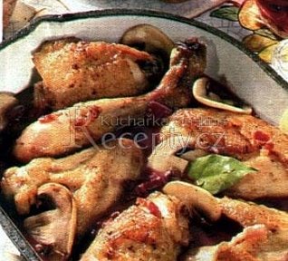 Coq au vin se žampiony