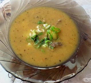 Gulášová polévka