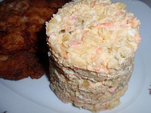 Speciální bramborový salát s šunkou