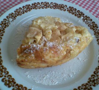 Jablečné těstoviny s tvarohem