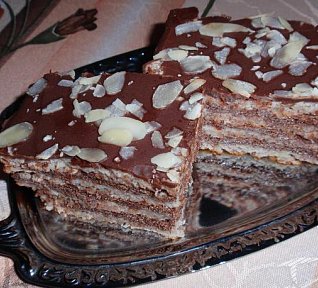 Mandlový dort z bílků