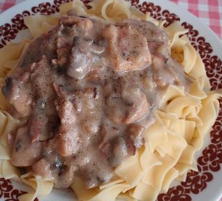 Mléčná žampionová omáčka