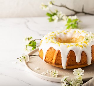 Tvarohová bábovka s vanilkou a hruškou