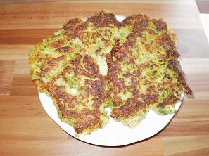 Brokolicovo-bramborové placičky Brokolicovo-bramborové placičky