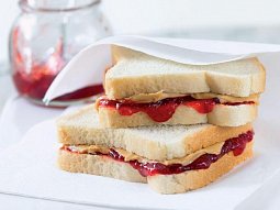 PB&J sendvič