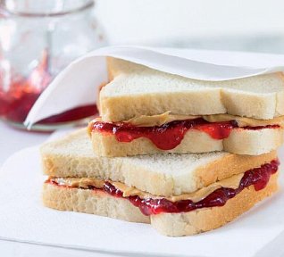 PB&J sendvič