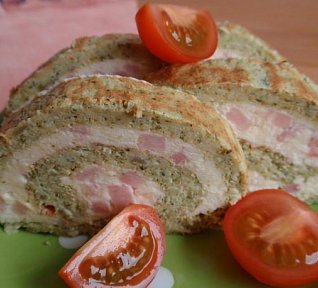 Brokolicová (květáková) roláda Brokolicová (květáková) roláda