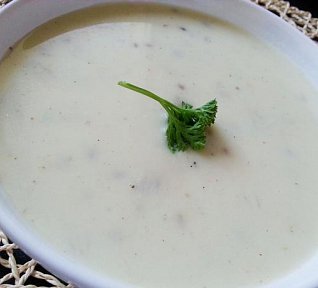 Krémová polévka Krémová polévka