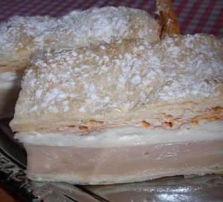 Jednoduché karamelové řezy Jednoduché karamelové řezy