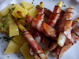 Chřest ve slanině - smažený, pečený i na gril