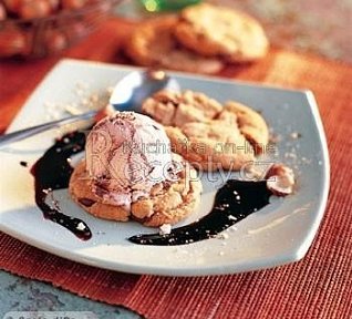 Křupavé sušenky se zmrzlinou