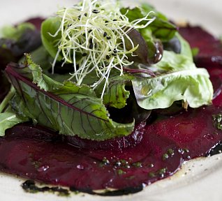 Carpaccio z červené řepy