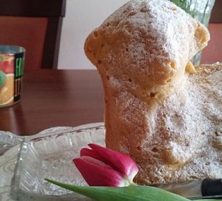 Vláčný velikonoční beránek