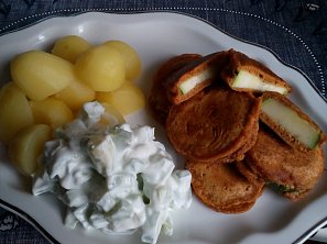 Cuketové řízečky v kořeněném těstíčku