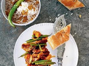 Pilavli kuzu kavurma, jehněčí pilaf