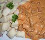 Masové kostky (nudličky) v paprikovo-smetanové omáčce "Paprikáš"