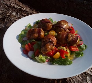 Masovo-sýrové roládky ve slanině