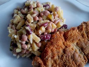 Bramborovo-fazolový salát