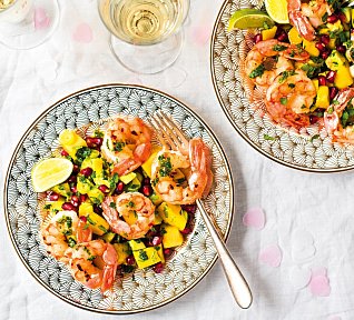 Salát s krevetami a exotickým ovocem