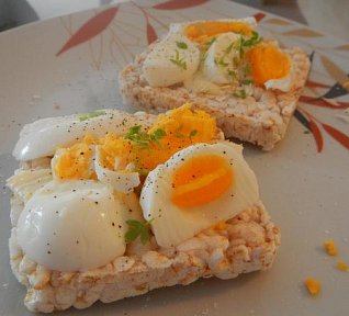 Rýžové chlebíčky s vajíčkem