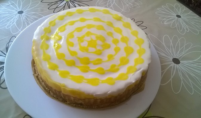 Lemon Pie Vanilla Cheesecake