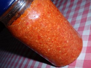 Jednoduché zeleninovo-uzeninové toustové ragú (nejen) na topinky - sterilované Jednoduché zeleninovo-uzeninové toustové ragú (nejen) na topinky - sterilované