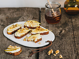 Hruškové crostini