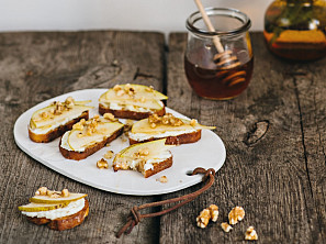 Hruškové crostini