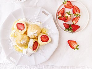 Jahodové knedlíky raz dva