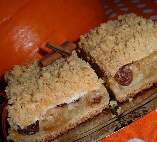 Dýňový drobenkový koláč