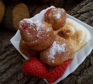 Smažené jahody v těstíčku