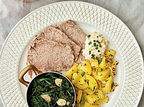 Vídeňský bramborový salát