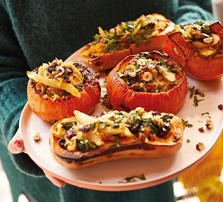 Plněné dýně s rýží, fenyklem a jablky