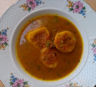 Mrkvová polévka s řapíkatým celerem