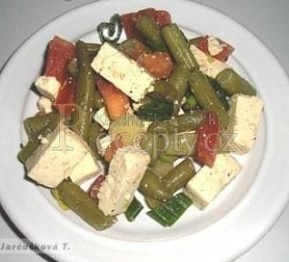 Salát ze zelených fazolek