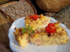 Smetanové květákové těstoviny se šunkou