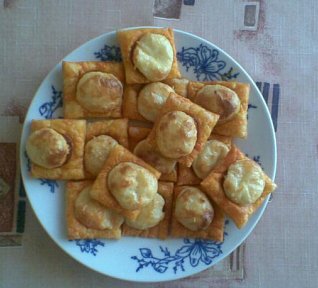Sýrové koláčky z listového těsta