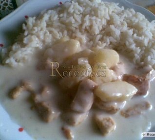 Kuřecí maso s vynikající kari omáčkou