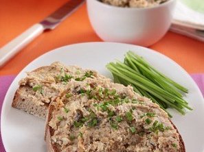 Pikantní škvarková pomazánka