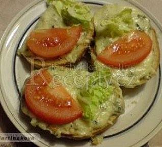 Teplé sýrové toasty